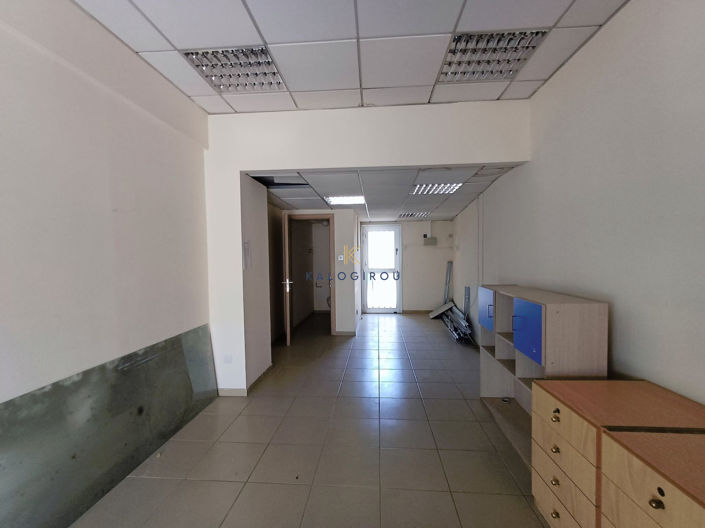 Image No.5-Commercial à vendre à Aradippou