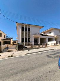 1 - Leivadia, House