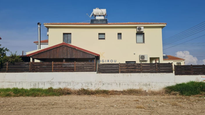 Image No.28-5 Bed House for sale