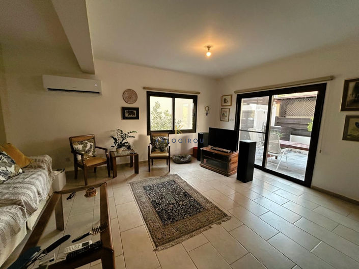 Image No.15-3 Bed House for sale