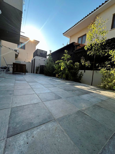 Image No.20-3 Bed House for sale