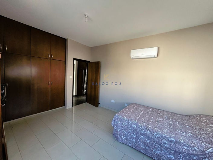 Image No.22-3 Bed House for sale