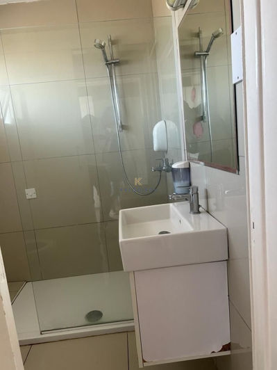 Image No.9-Un hôtel à vendre à Dekeleia