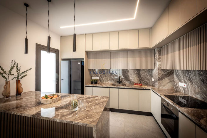 Image No.13-2 Bed Apartment for sale