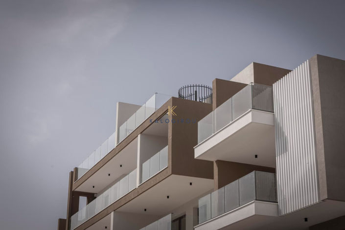 Image No.45-2 Bed Apartment for sale