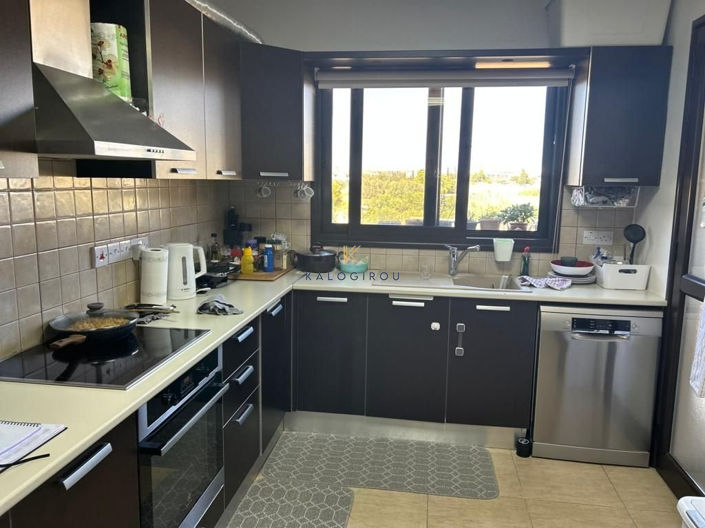 Image No.2-Appartement de 2 chambres à vendre à Leivadia