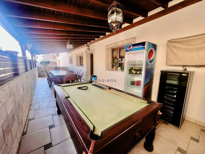 Image No.26-6 Bed House for sale