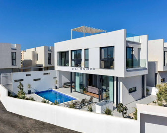 1 - Pernera, House