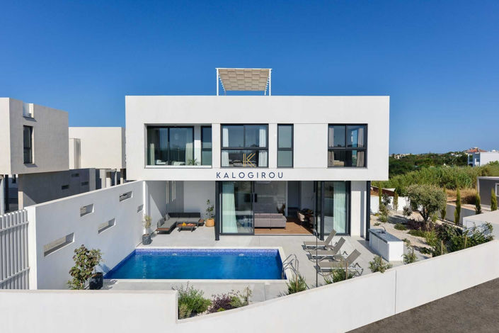 Image No.17-3 Bed House for sale