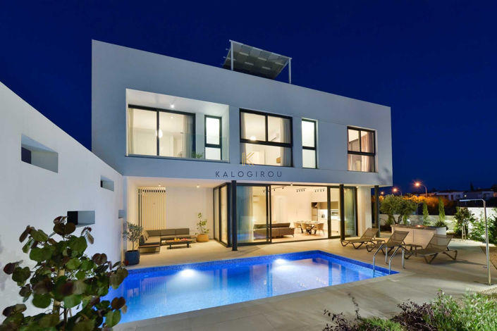 Image No.2-3 Bed House for sale