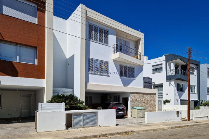 Image No.4-5 Bed House for sale