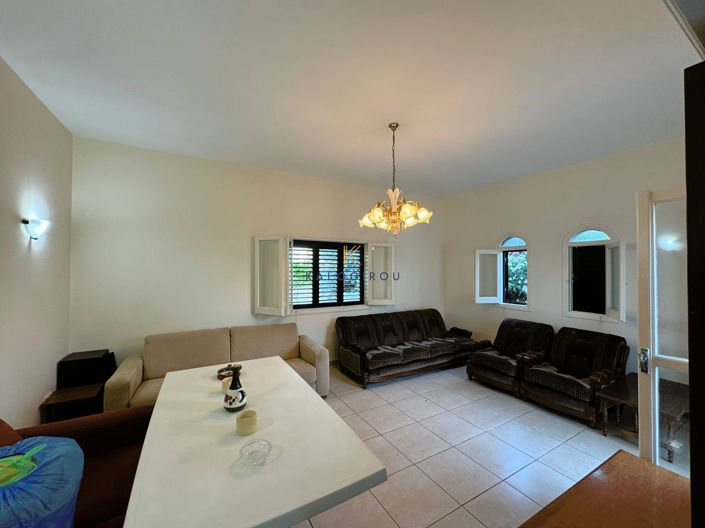 Image No.3-3 Bed House for sale