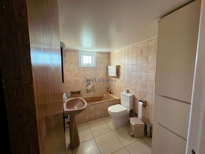 Image No.9-3 Bed House for sale