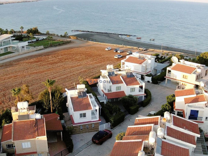 Image No.19-2 Bed House for sale