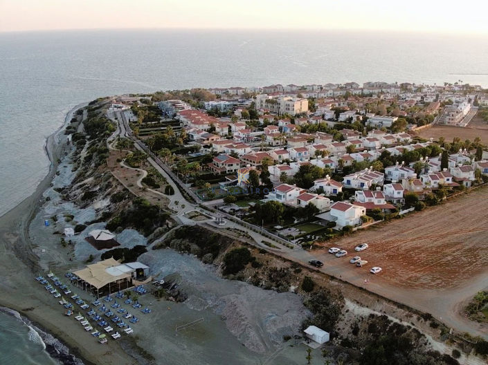 Image No.20-2 Bed House for sale