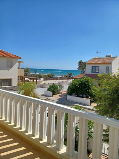 Image No.12-2 Bed House for sale