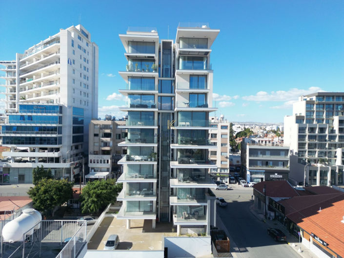 Image No.23-3 Bed Apartment for sale
