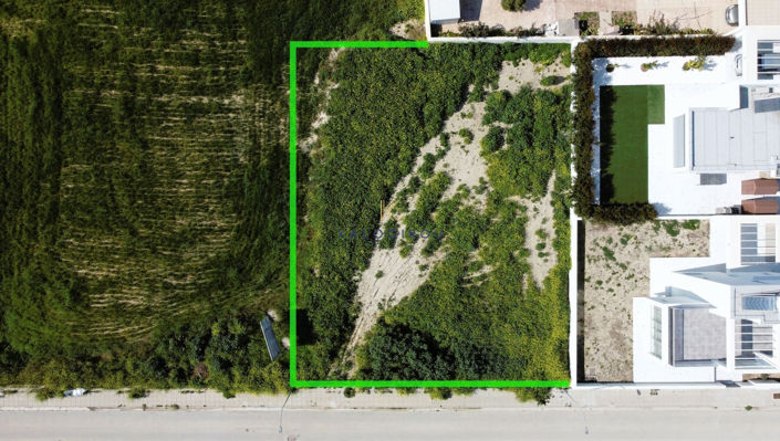 Image No.12-4 Bed House for sale