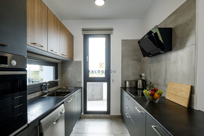 Image No.13-4 Bed House for sale