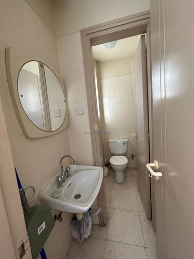 Image No.4-Commercial à vendre à Faneromeni