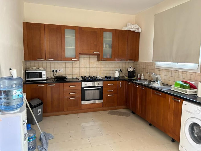 Image No.5-3 Bed House for sale