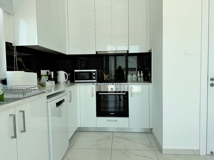 Image No.7-3 Bed House for sale