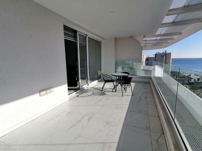 Image No.17-2 Bed Apartment for sale