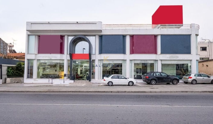 Image No.2-Commercial à vendre à Larnaca