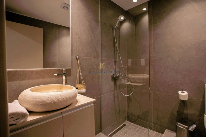 Image No.19-5 Bed House for sale