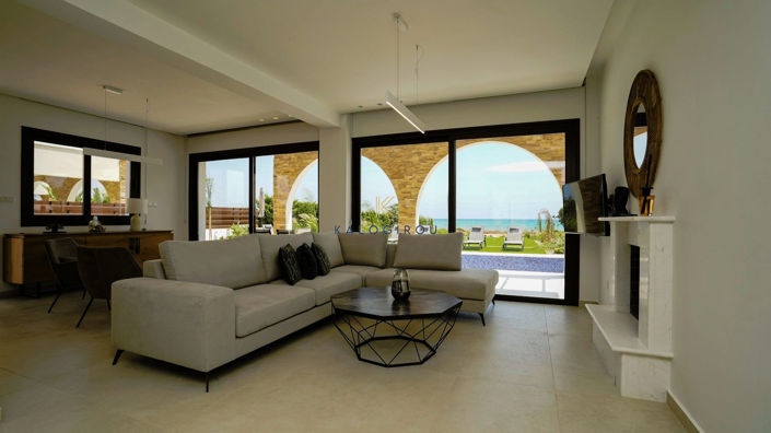 Image No.3-5 Bed House for sale