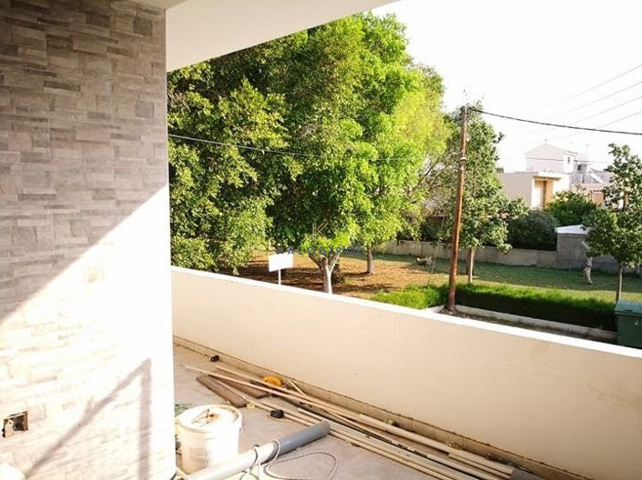 Image No.15-9 Bed Property for sale