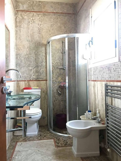 Image No.30-4 Bed House for sale