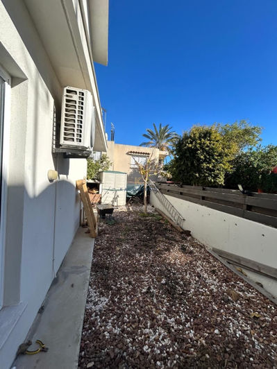 Image No.34-4 Bed House for sale