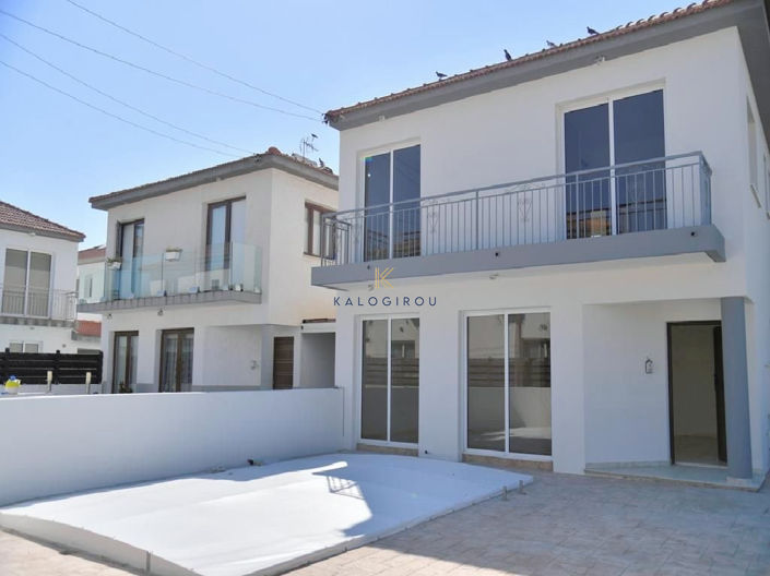 Image No.1-3 Bed House for sale