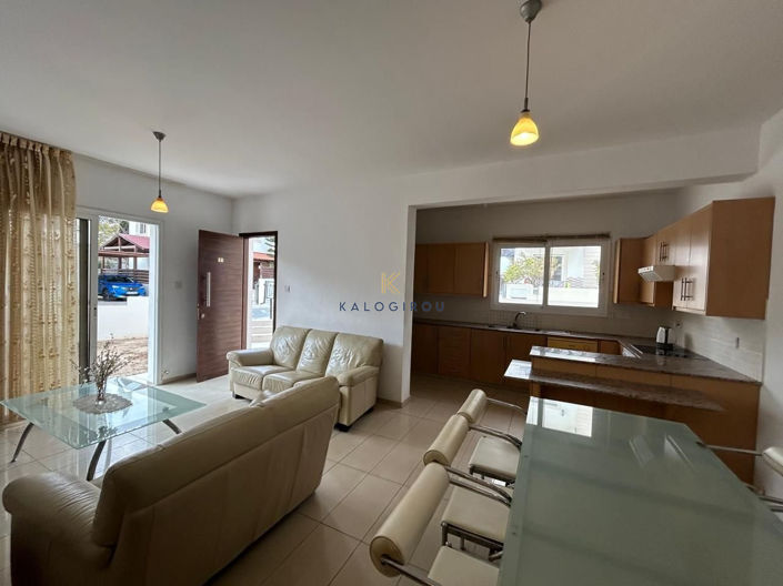 Image No.5-Maison de 4 chambres à vendre à Pylas