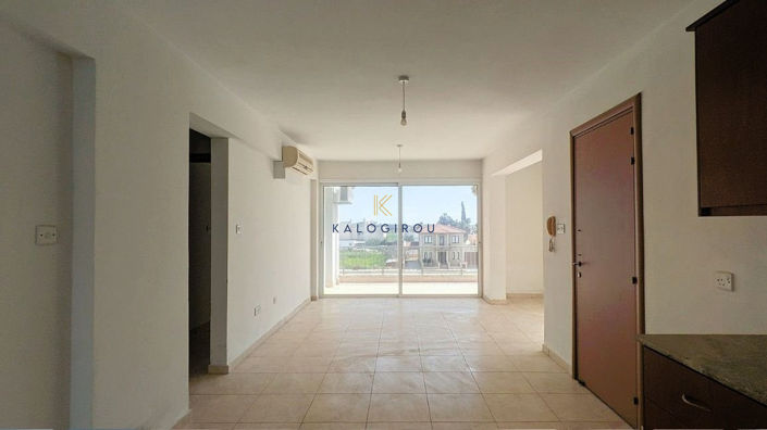 Image No.8-6 Bed Property for sale