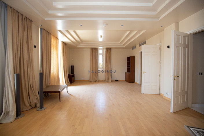 Image No.12-4 Bed House for sale