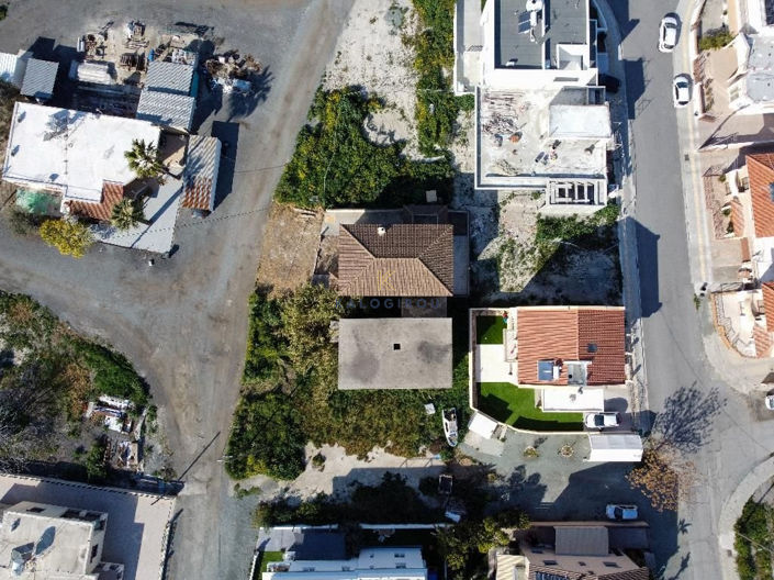 Image No.8-3 Bed House for sale