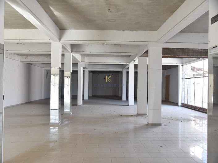 Image No.10-Commercial à vendre à Aradippou