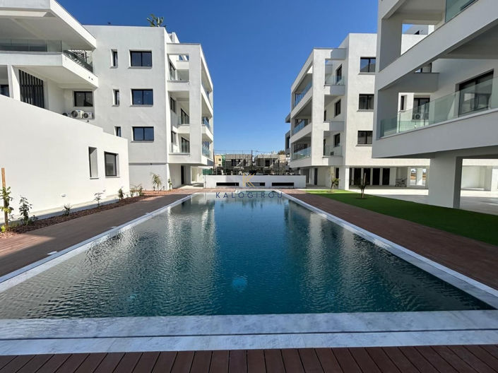 Image No.16-2 Bed Apartment for sale