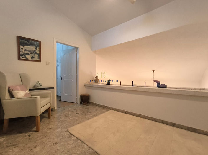 Image No.27-4 Bed House for sale