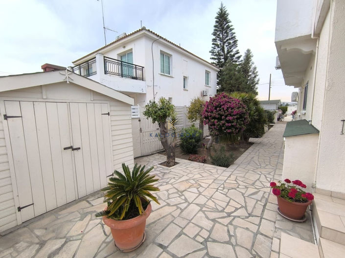 Image No.31-4 Bed House for sale