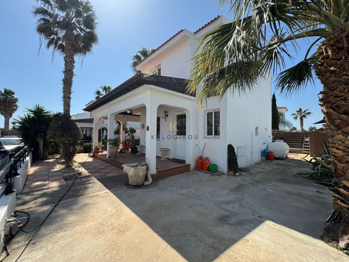 Image No.3-Maison de 2 chambres à vendre à Famagusta