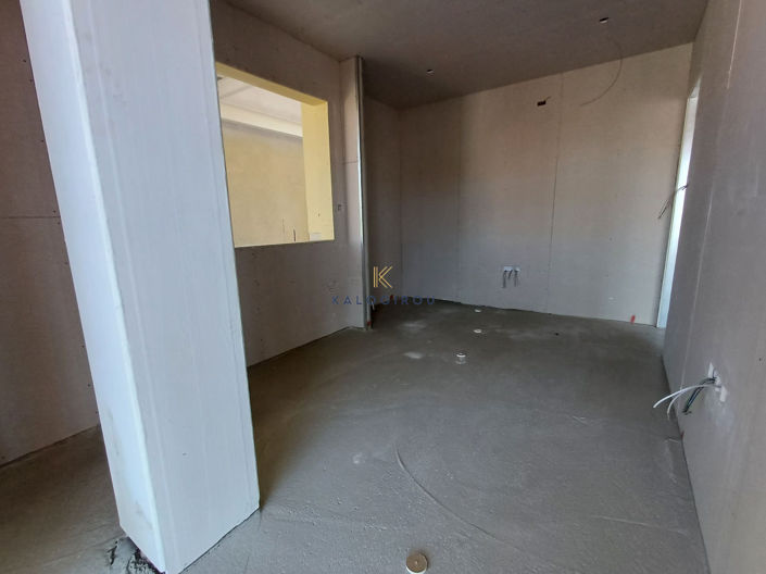 Image No.9-1 Bed Apartment for sale