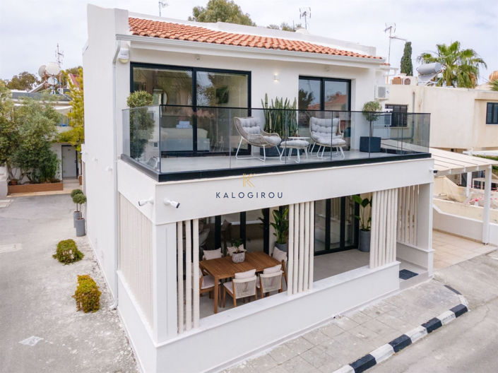 Image No.2-2 Bed House for sale