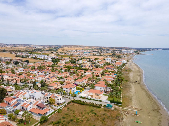 Image No.22-2 Bed House for sale