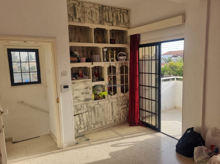 Image No.2-Commercial à vendre à Leivadia