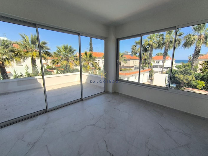 Image No.30-Maison de 5 chambres à vendre à Pervolia