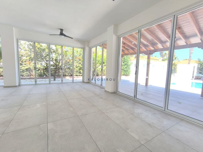 Image No.31-Maison de 5 chambres à vendre à Pervolia