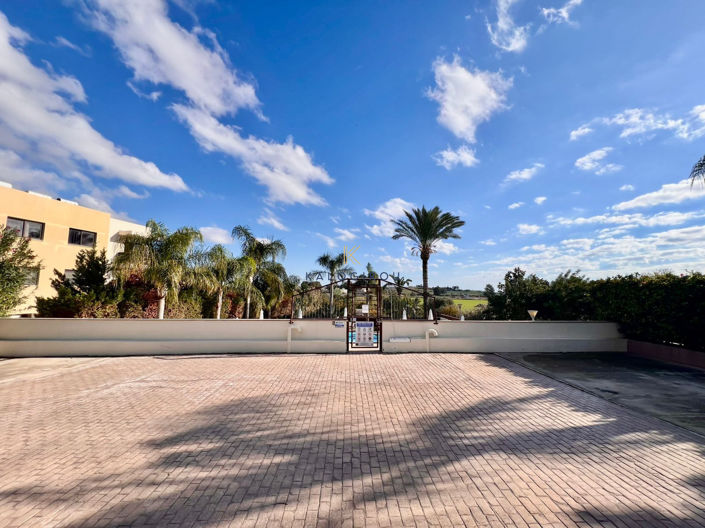 Image No.28-2 Bed Apartment for sale